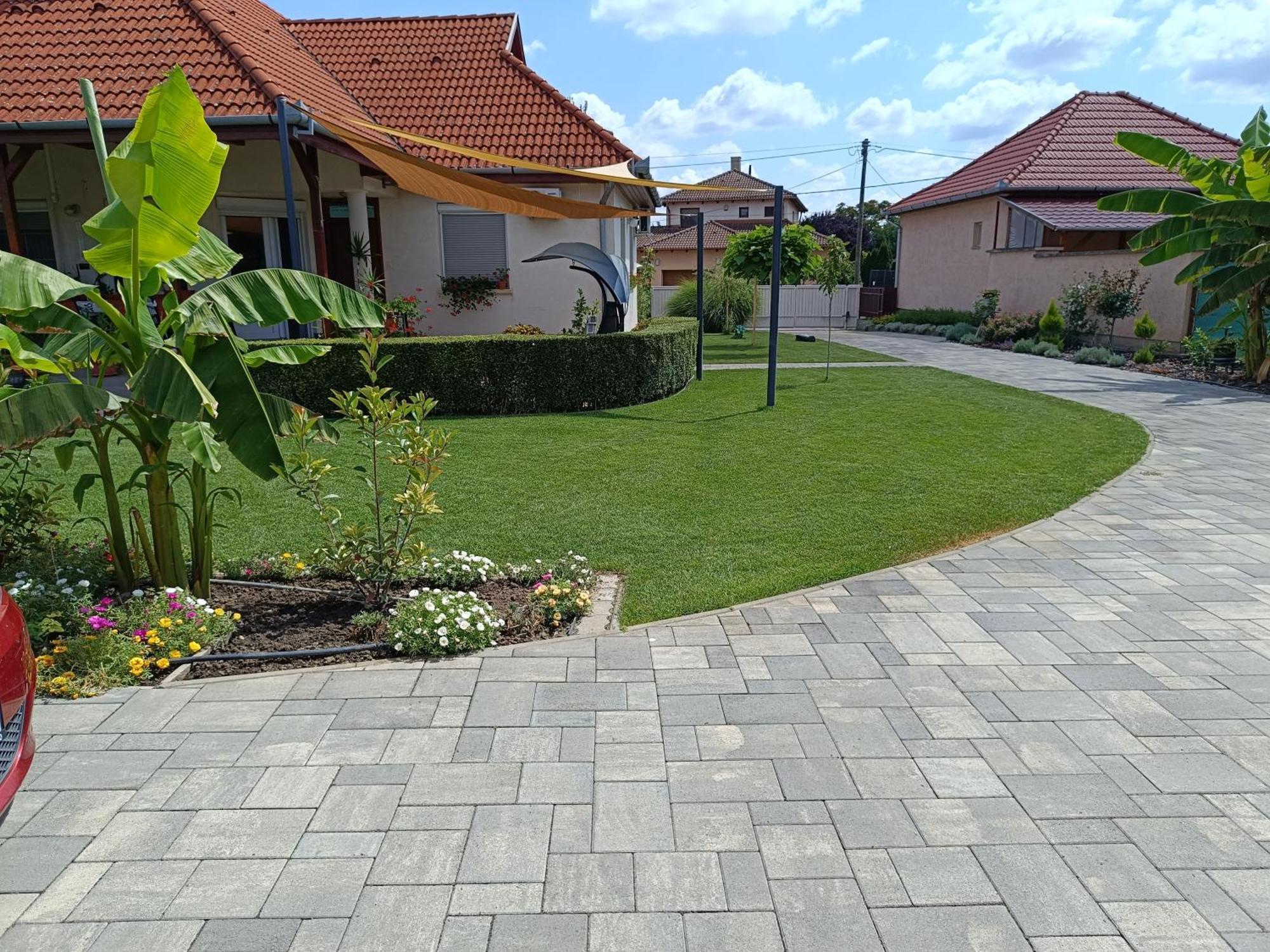 Németi Apartmanház Hajduszoboszlo Exterior foto